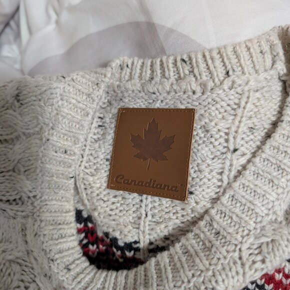 Canadiana Sweater - Picture 2 of 3